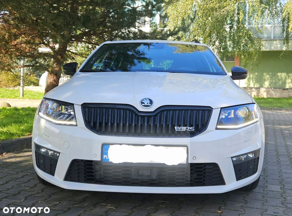 Skoda Octavia 2.0 TDI RS DSG - 5