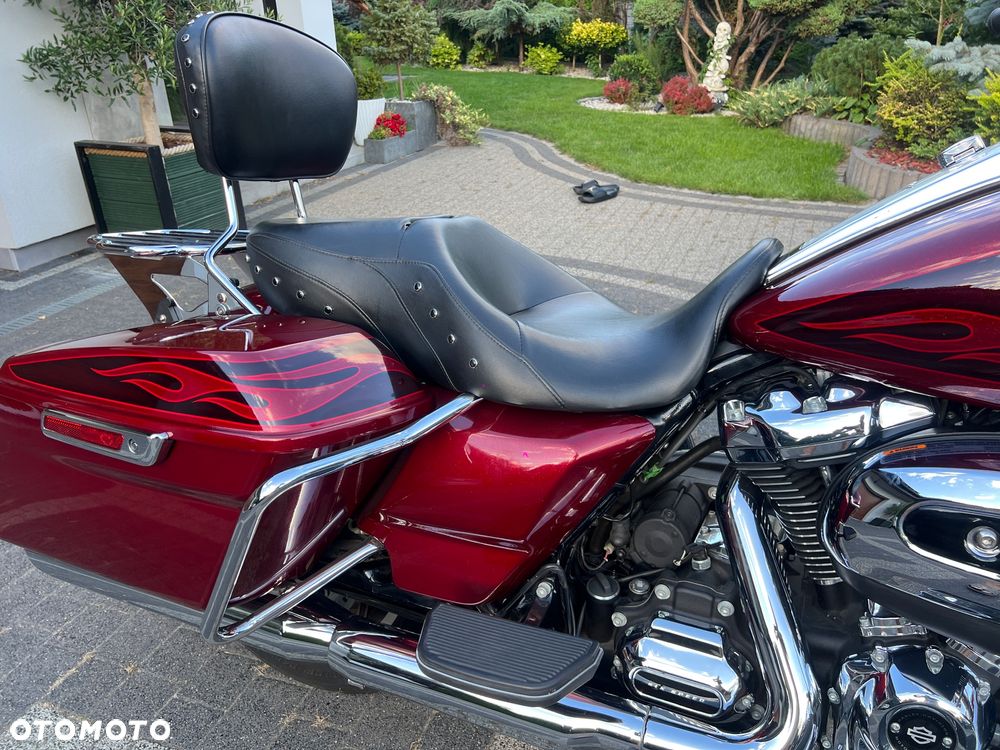 Harley-Davidson Touring Road King - 19