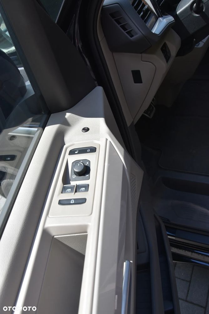 Volkswagen Multivan 2.0 TDI L2 DSG - 35