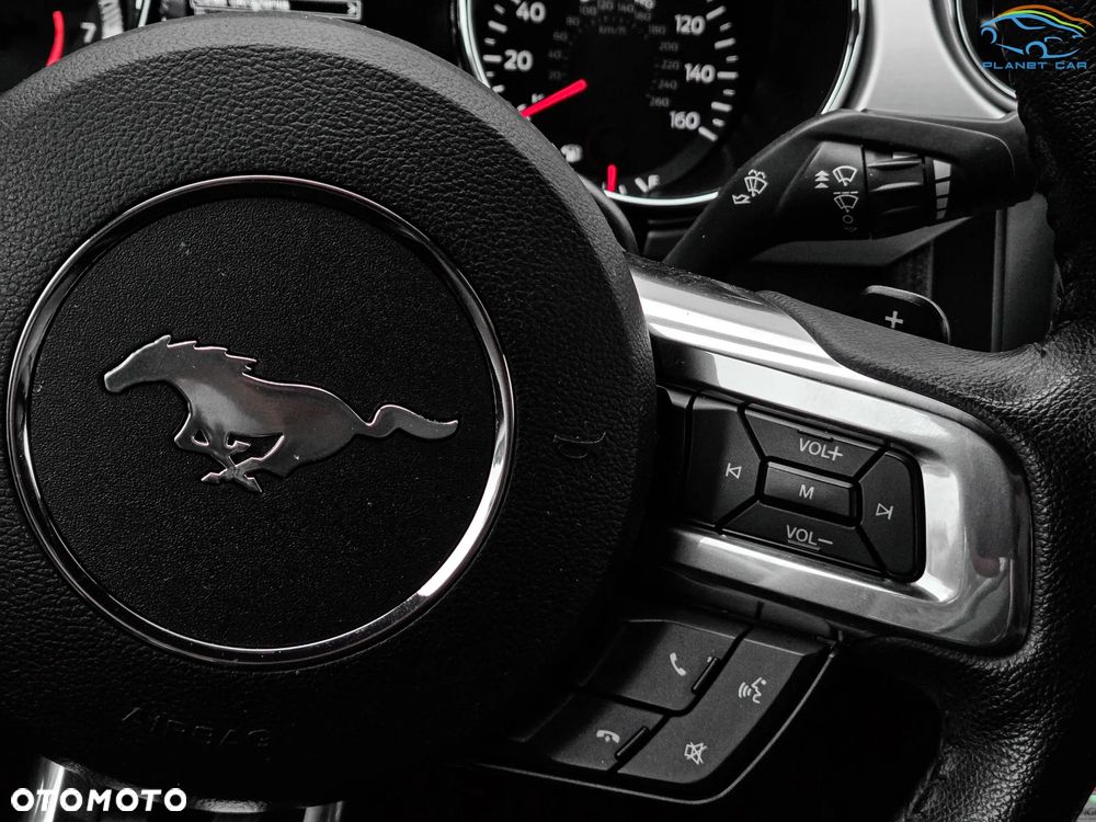 Ford Mustang 2.3 EcoBoost - 28