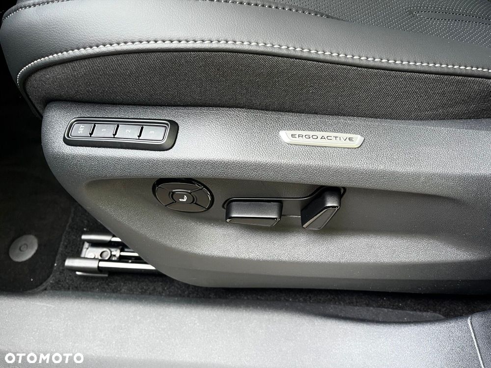 Volkswagen Tiguan - 18