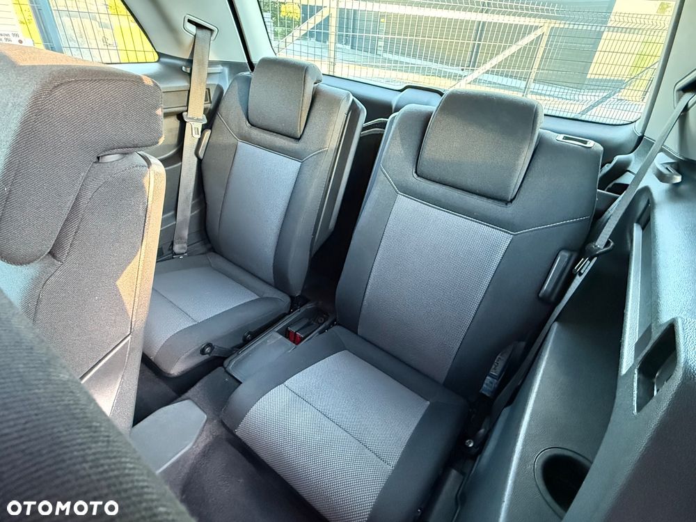 Opel Zafira - 23