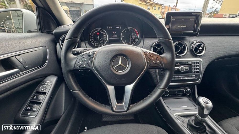 Mercedes-Benz A 180 CDI BlueEFFICIENCY - 15