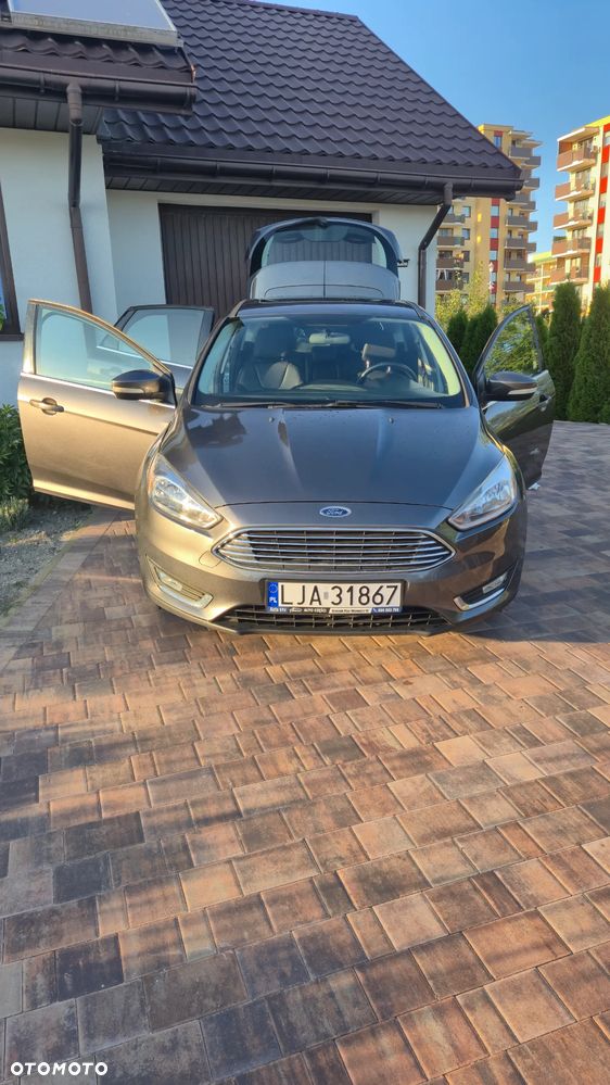Ford Focus - 17