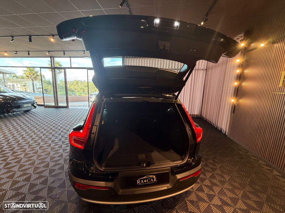 Volvo XC 40 T4 Recharge DKG Ultimate Bright - 26