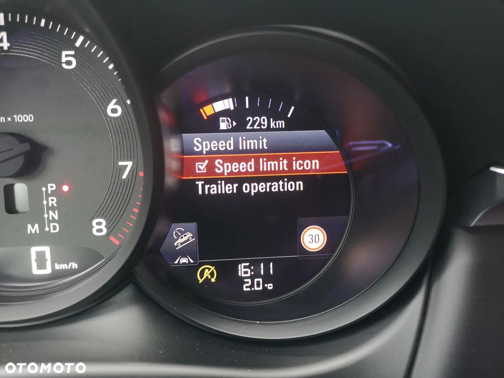 Porsche Macan T - 20