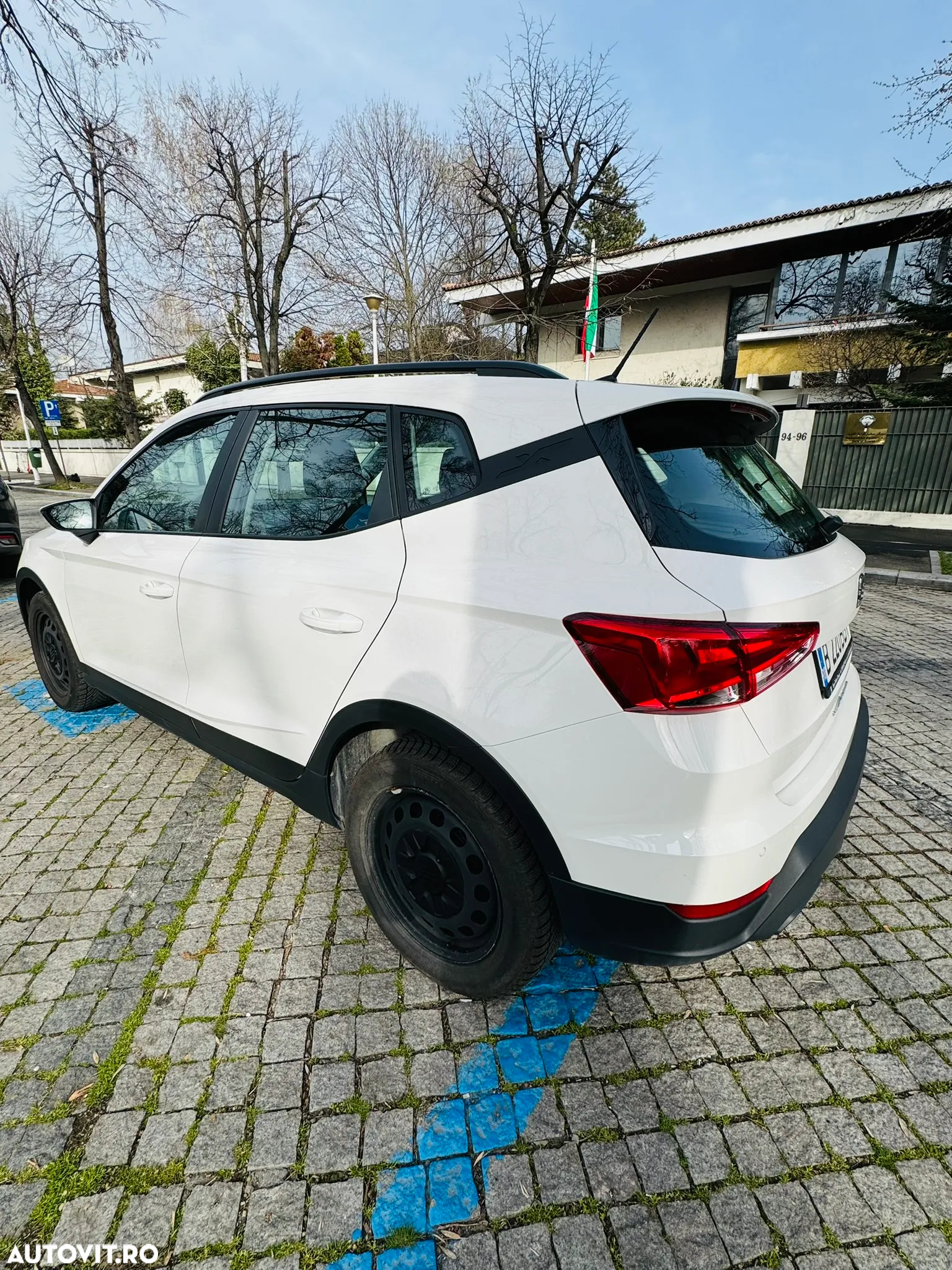 Seat Arona - 12