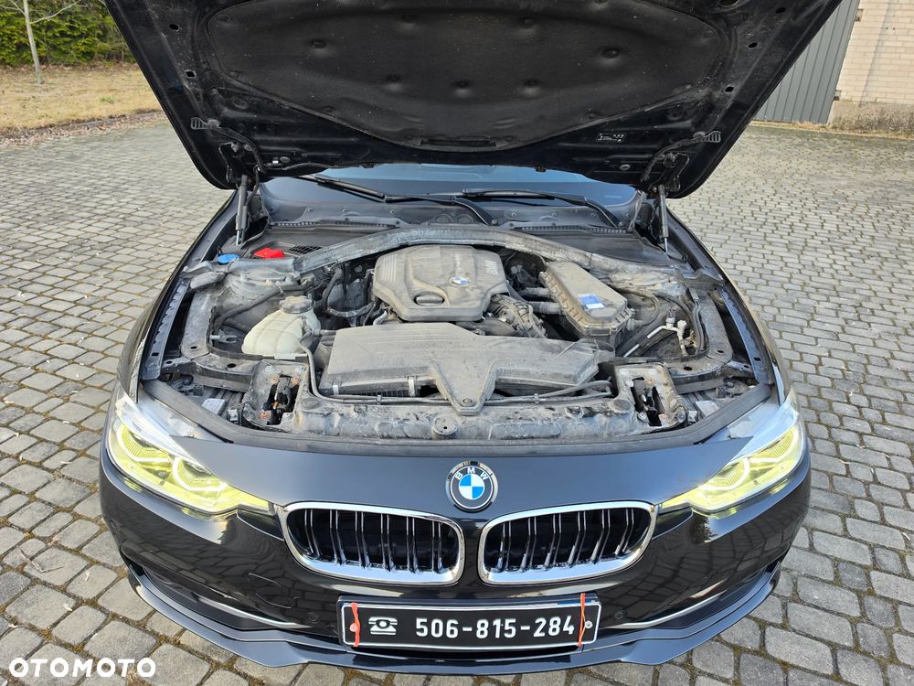 BMW Seria 3 318d Edition M Sport Shadow - 18