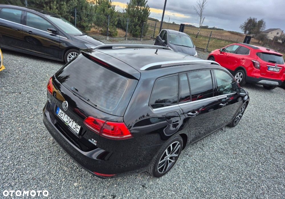 Volkswagen Golf - 38