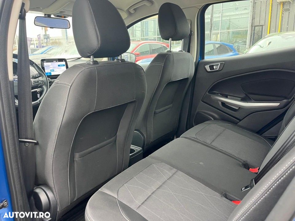 Ford EcoSport - 11
