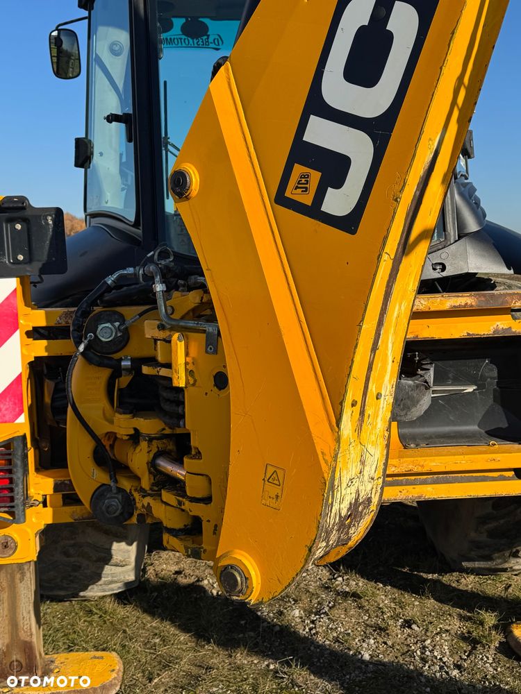 JCB 3CX / KOPARKO-ŁADOWARKA / 2019 ROK / 4200 MTH / KLIMATYZACJA / SPROWADZONA - 24