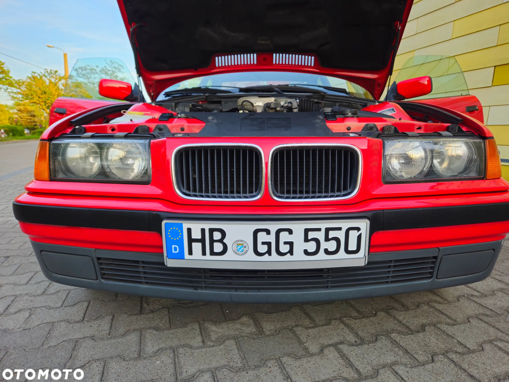 BMW Seria 3 316i - 32