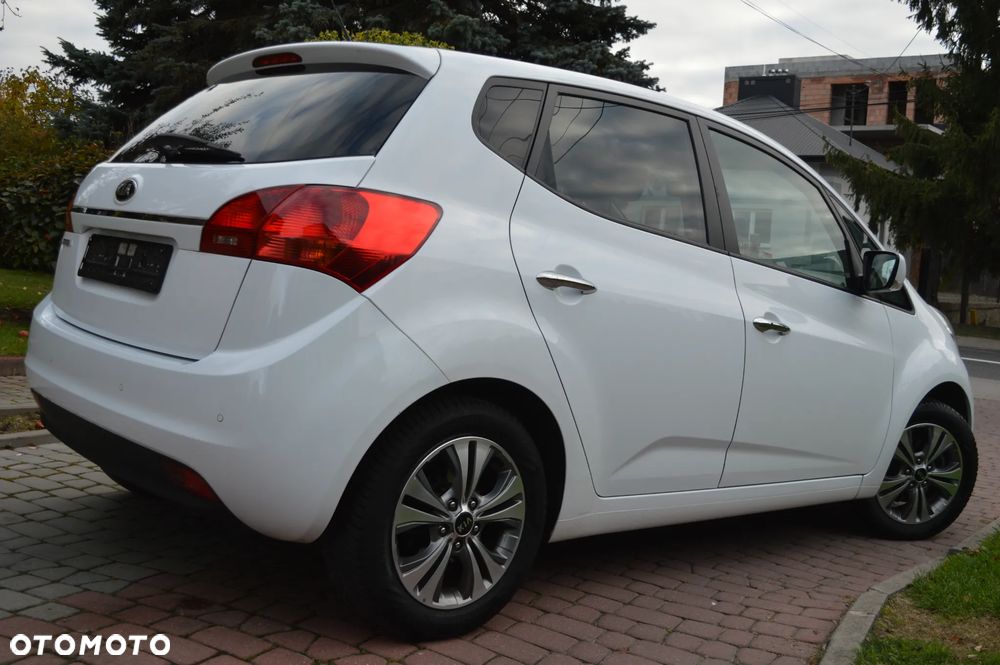 Kia Venga 1.4 CVVT Titanium Collection - 14