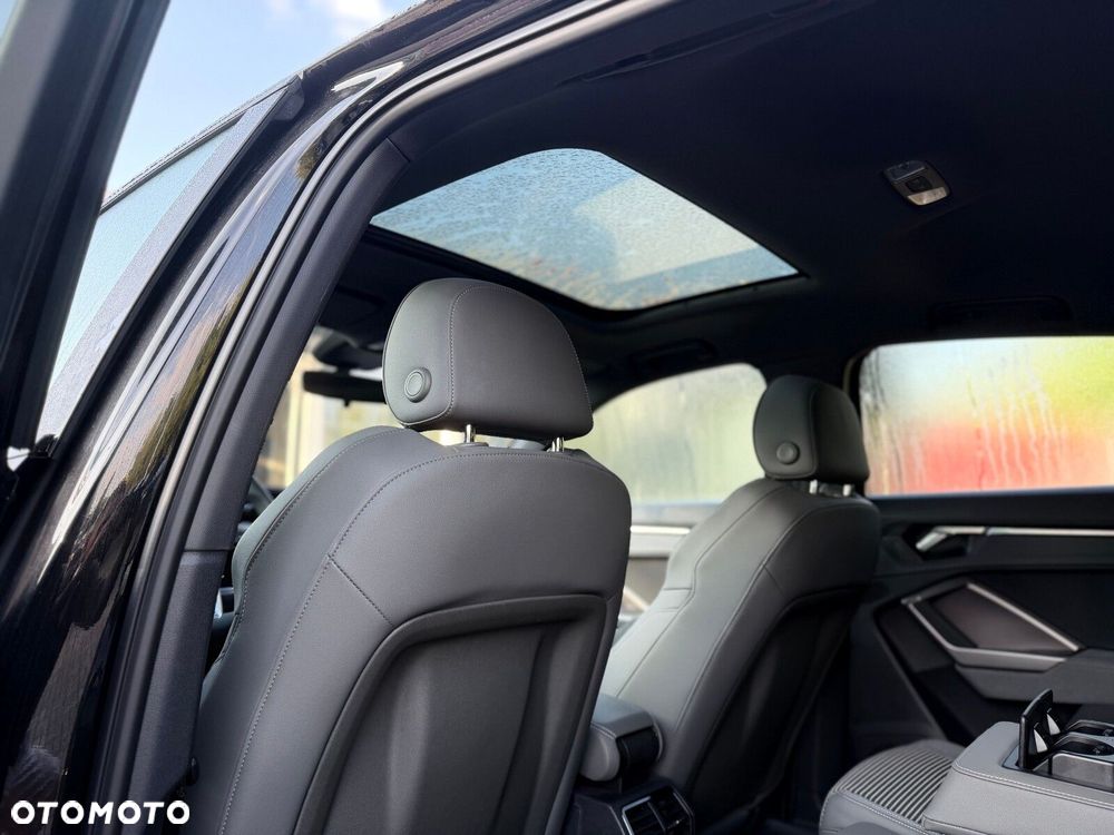 Audi Q3 Sportback 35 TFSI mHEV S-Line S tronic - 17
