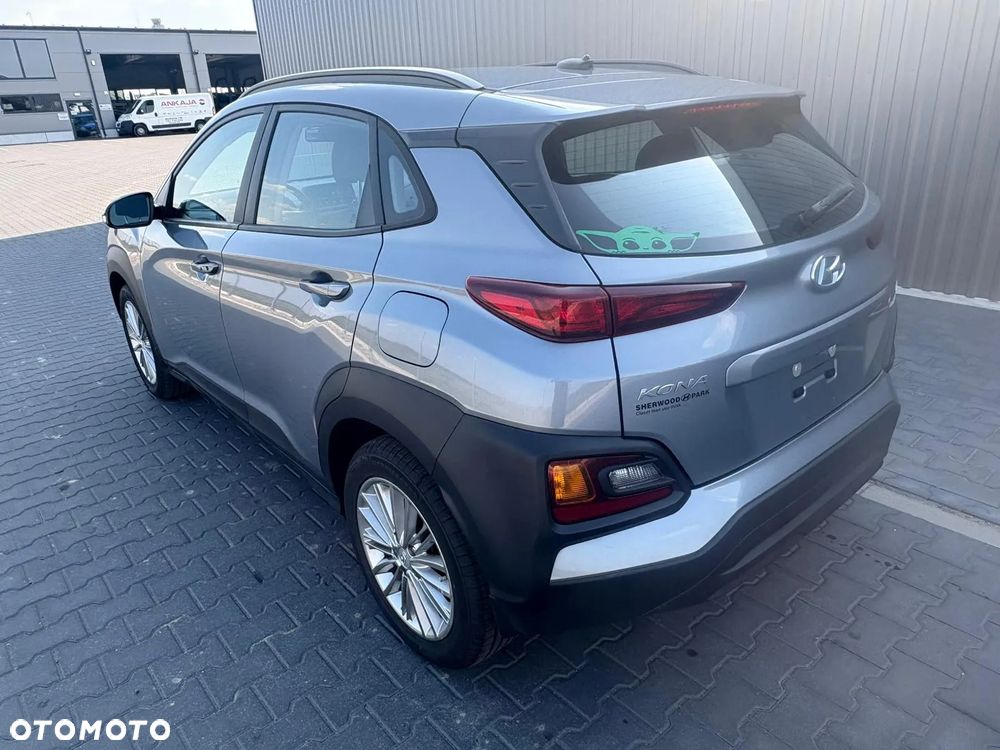 Hyundai Kona - 7