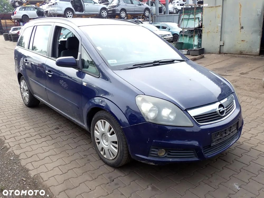 CZĘŚCI - Opel Zafira B II 1,9CDTI Z19DTH 150KM 6B M32 LAKIER Z20Z 2007r. INDEX - 9443 - 2