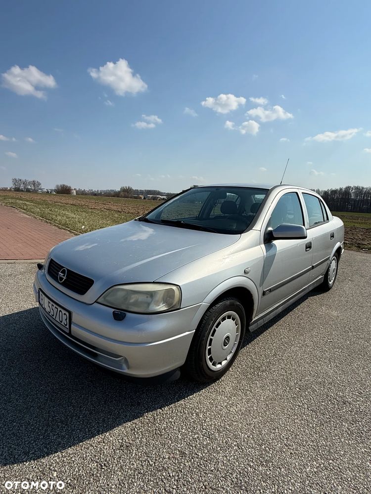 Opel Astra 1.6 16V 100 - 3