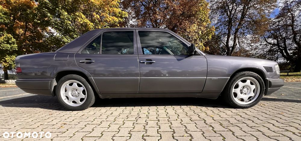 Mercedes-Benz Klasa E - 2