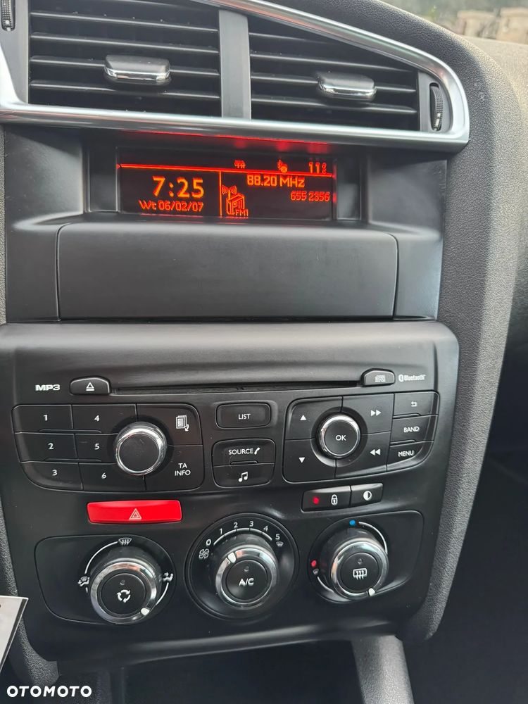 Citroën C4 - 24