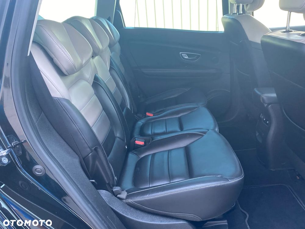 Renault Scenic 1.3 TCe Energy Bose EDC - 26
