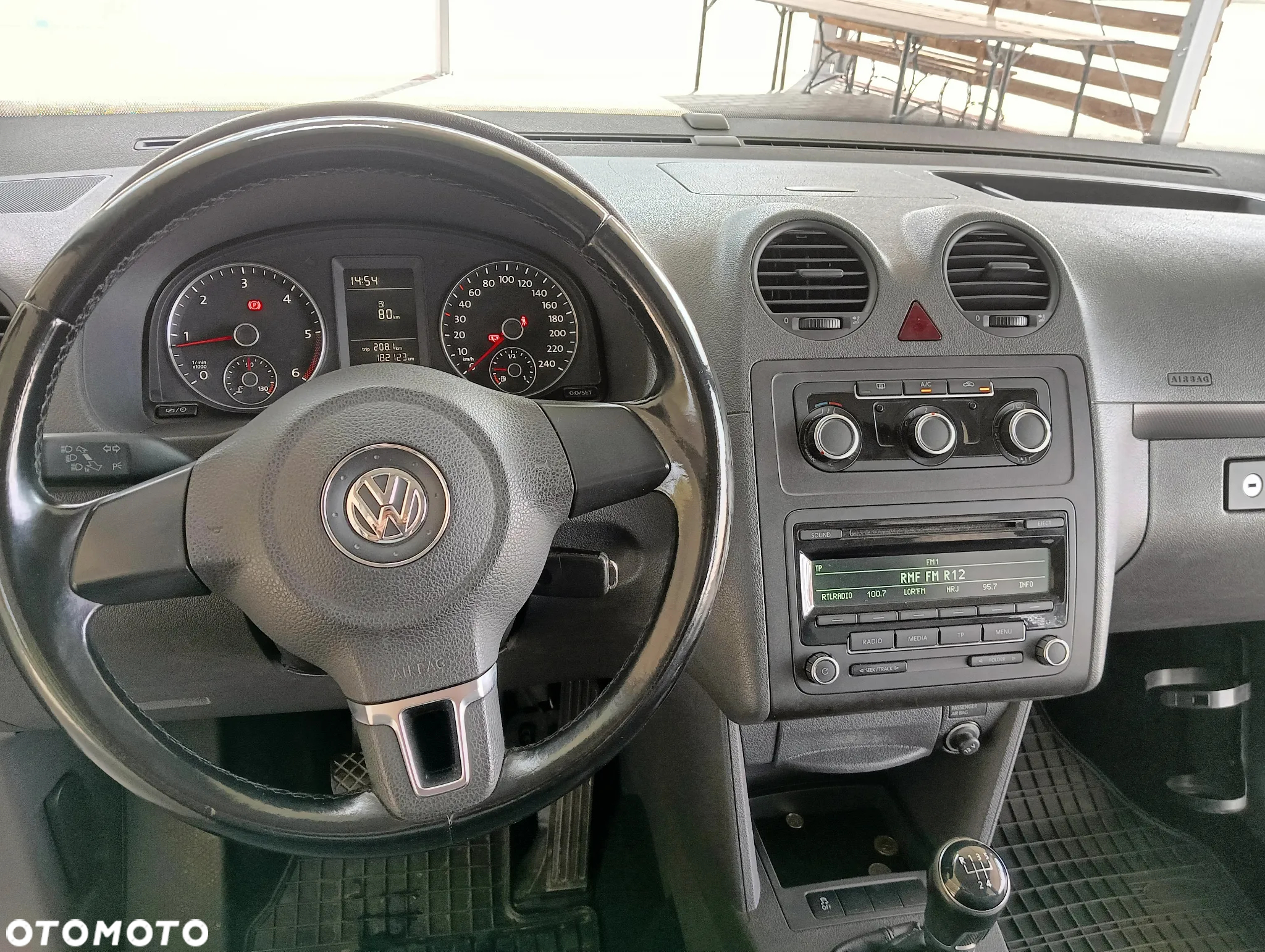 Volkswagen Caddy - 19