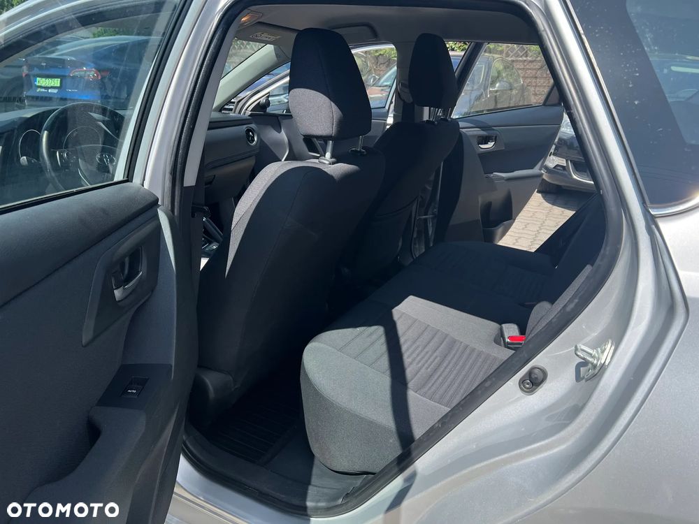 Toyota Auris 1.6 Premium - 7