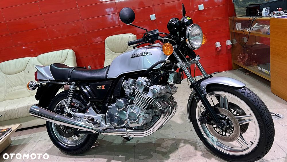 Honda CBX - 15
