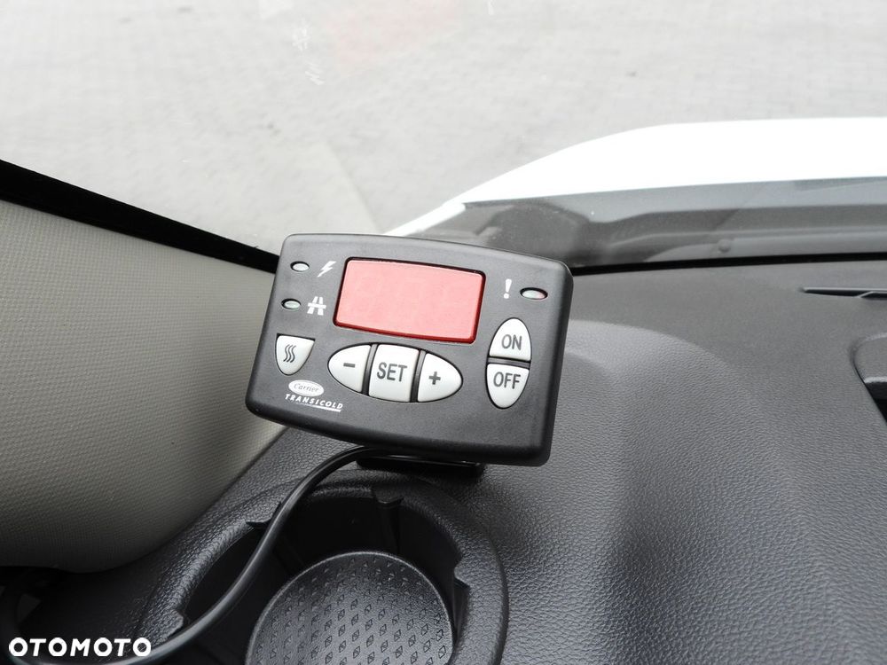 Renault MASTER CHŁODNIA KONTENER 0*C LEDY KLIMATYZACJA  165KM - 27