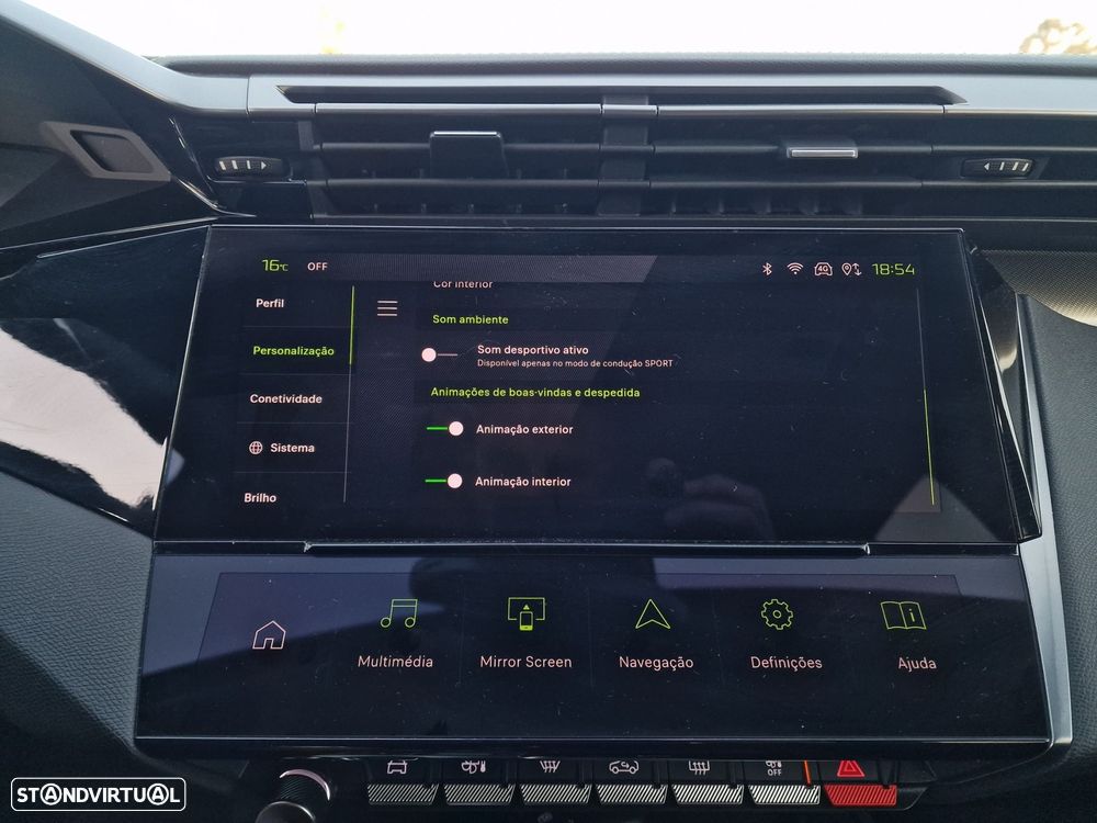 Peugeot 408 1.2 PureTech GT EAT8 - 39