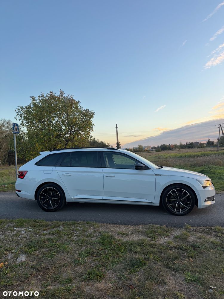 Skoda Superb 2.0 TDI 4x4 DSG Sportline - 12