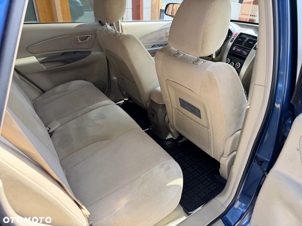 Hyundai Tucson 2.0 4WD GLS - 11