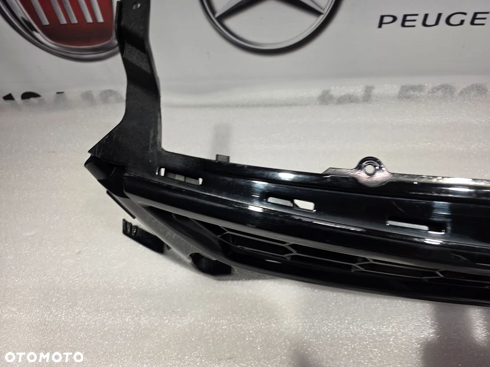 FORD MONDEO MK4 IV LIFT ST / TITANIUM ATRAPA / GRILL PRZEDNI PRZÓD , NR BS7J-8200-BCW , NR AUKCJI GL858 - 14
