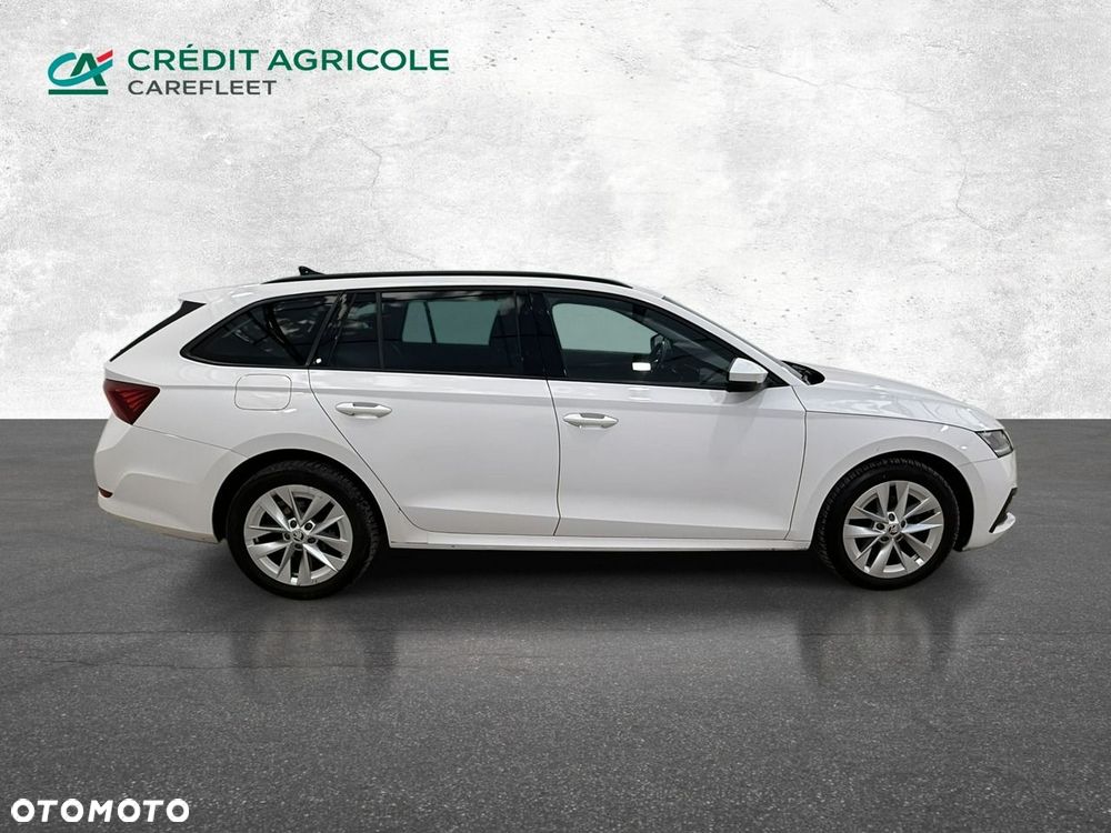 Skoda Octavia 2023 photo 4