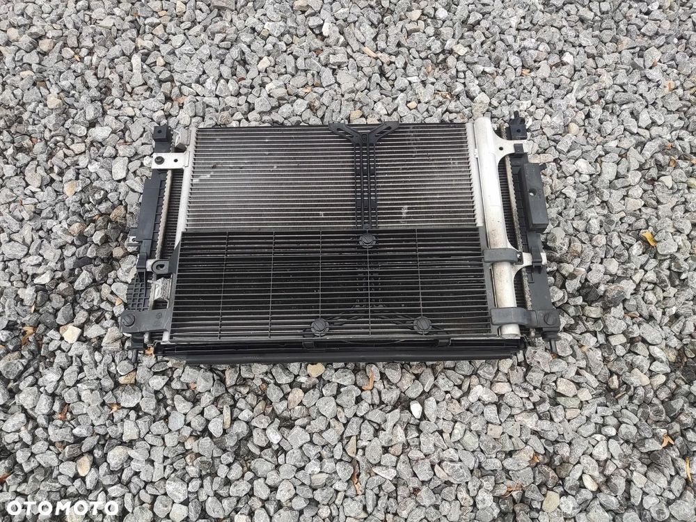 KOMPLET CHŁODNIC WENTYLATOR CITROEN C4 PICASSO II 1.6 E-HDI 2013-2016 - 2