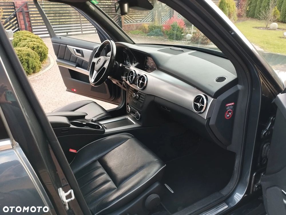 Mercedes-Benz GLK 350 CDI 4Matic (BlueEFFICIENCY) 7G-TRONIC - 28