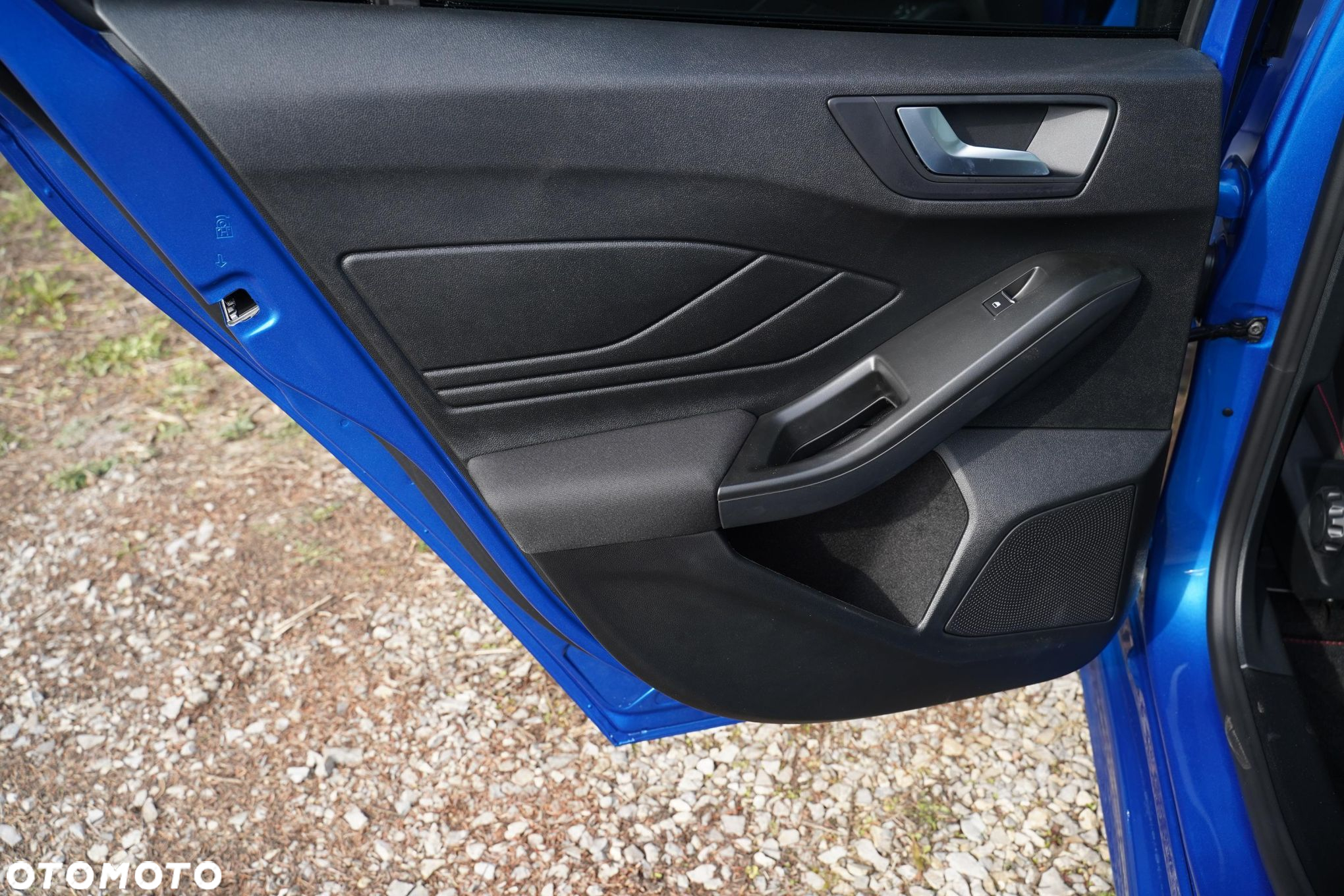 Ford Focus 1.0 EcoBoost mHEV ST-Line X - 10