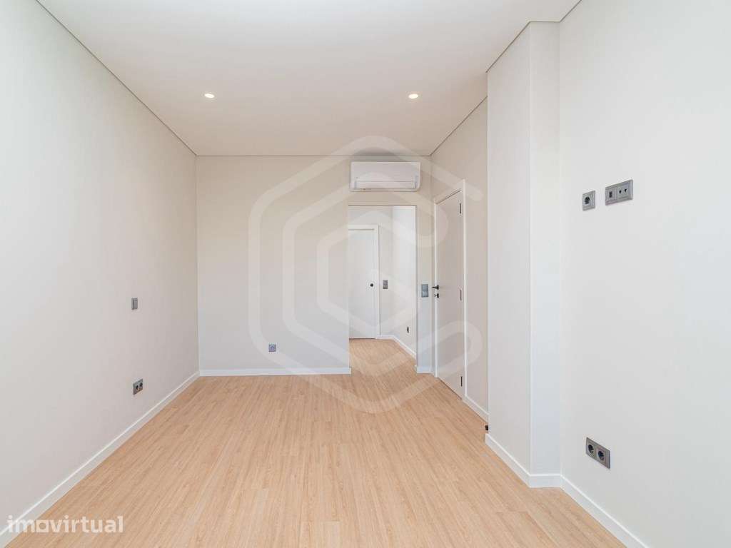 Apartamento T2 no centro de Estoi, Faro, Algarve - Grande imagem: 4/26