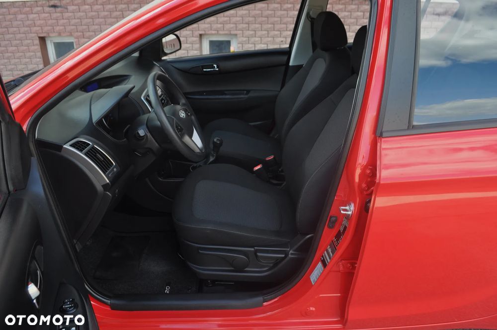 Hyundai i20 1.2 Intro Edition - 24