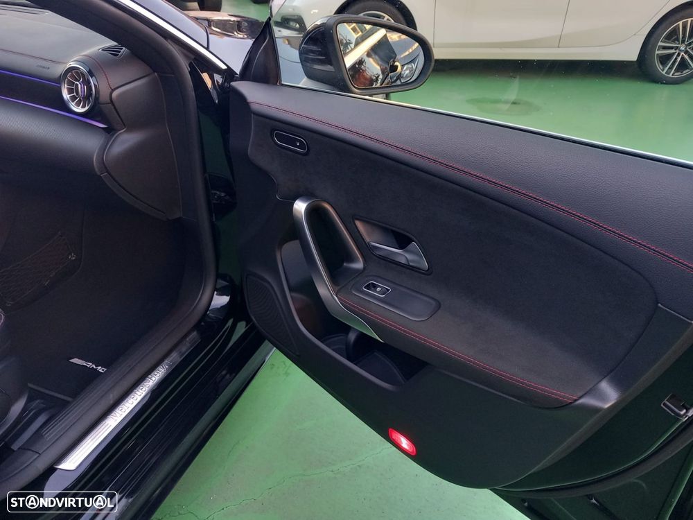 Mercedes-Benz CLA 180 d Shooting Brake AMG Line Aut. - 10