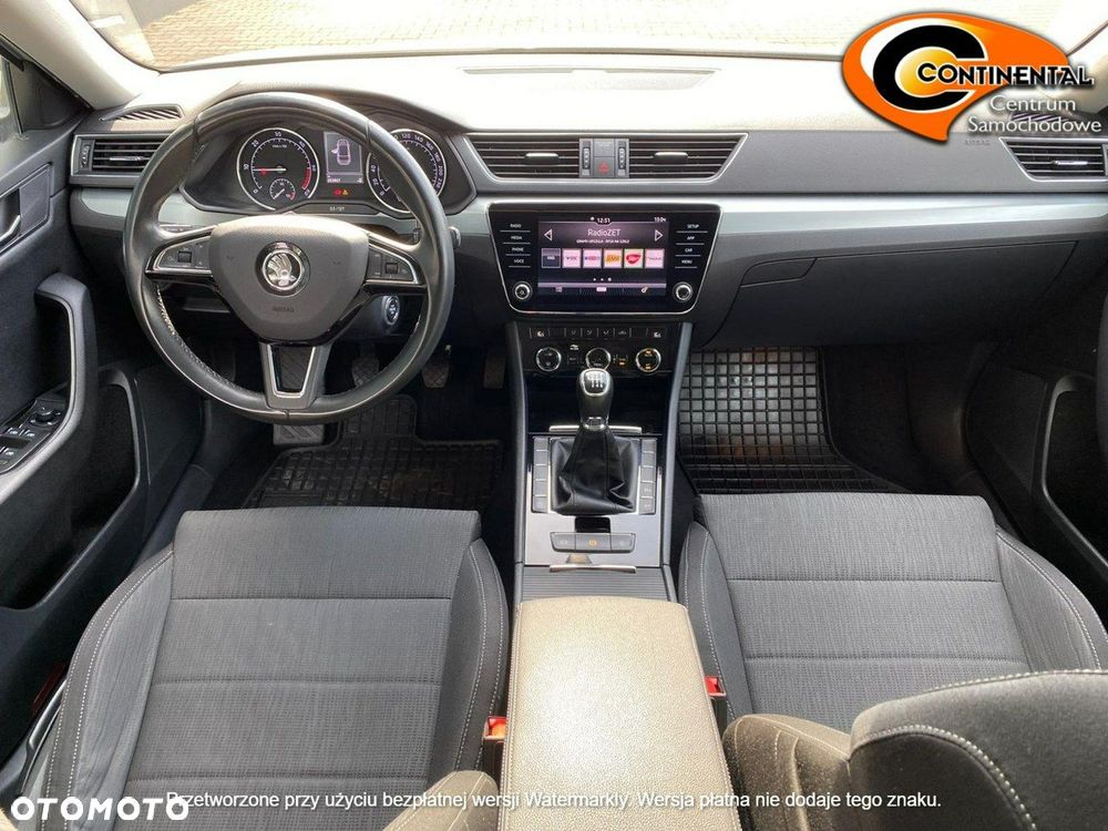Skoda Superb 2.0 TDI Ambition - 13