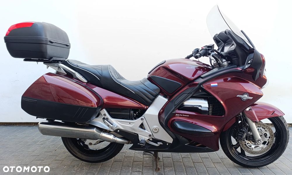 Honda ST - 7