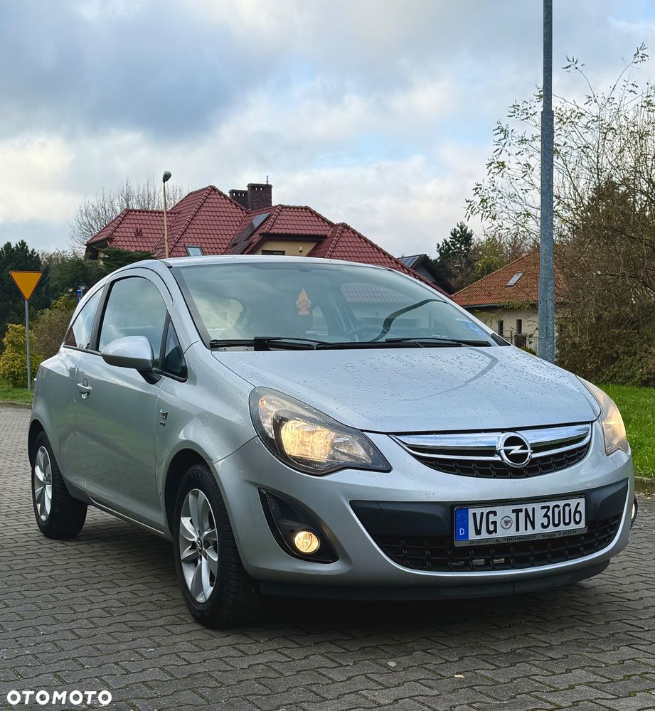 Opel Corsa 1.2 16V Energy - 2