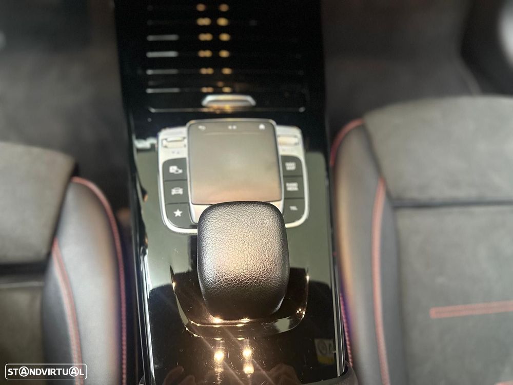 Mercedes-Benz A 180 - 29