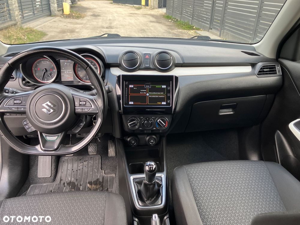 Suzuki Swift 1.2 Dualjet Hybrid Allgrip Comfort - 11