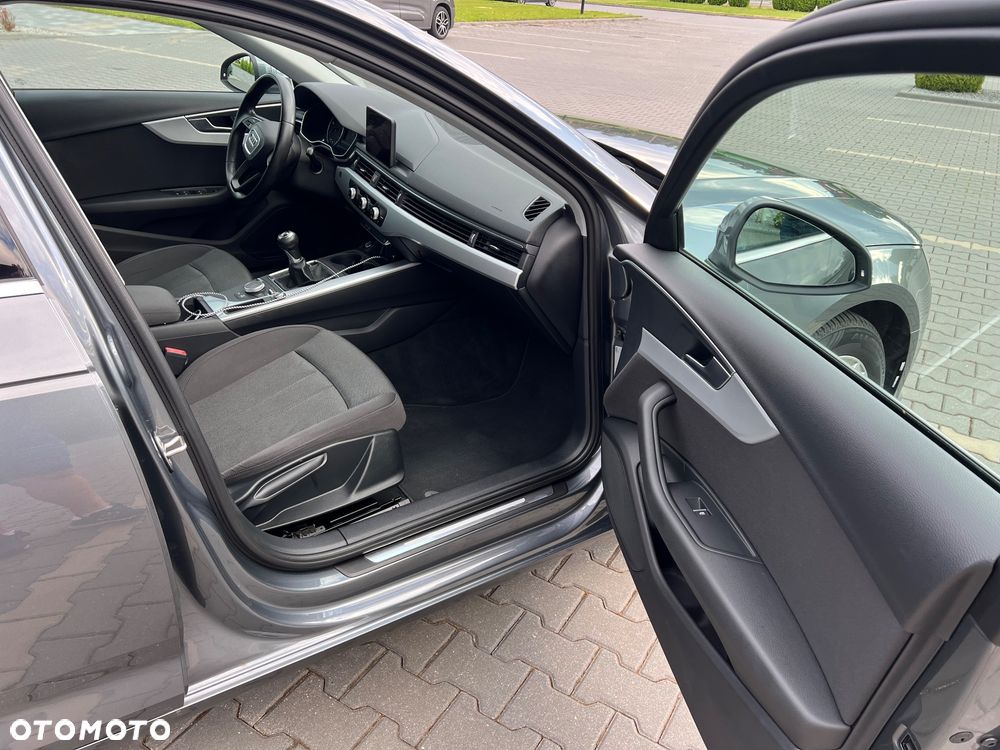 Audi A4 Avant 2.0 TDI ultra - 12