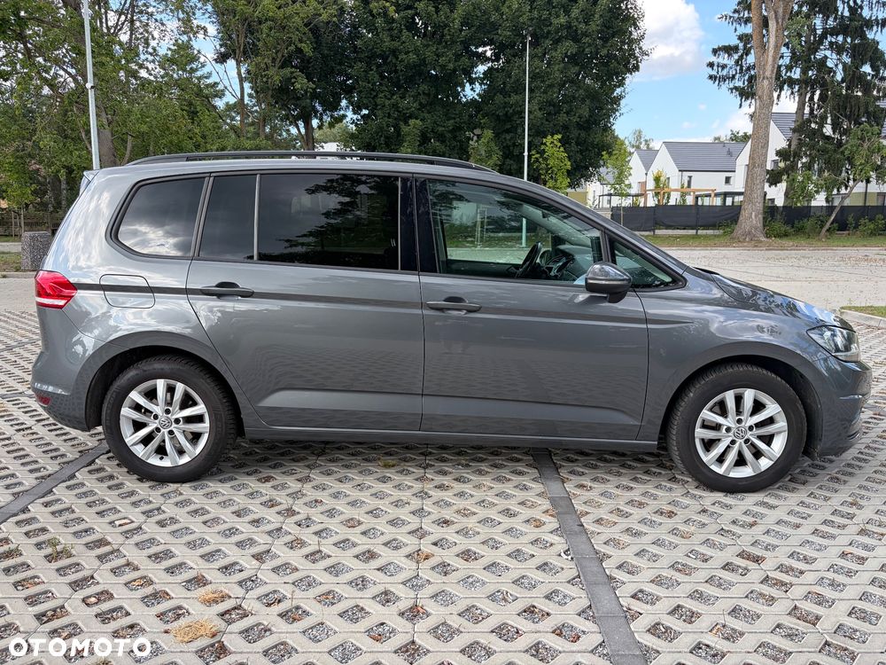 Volkswagen Touran - 7