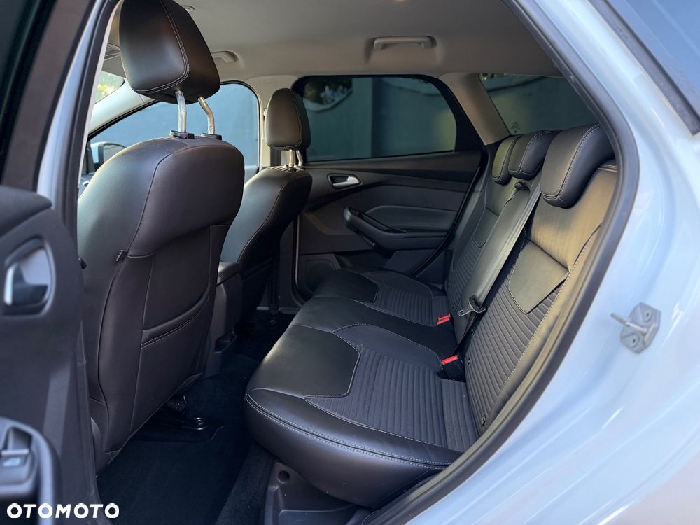 Ford Focus 1.0 EcoBoost STart-Stopp-System TITANIUM - 31