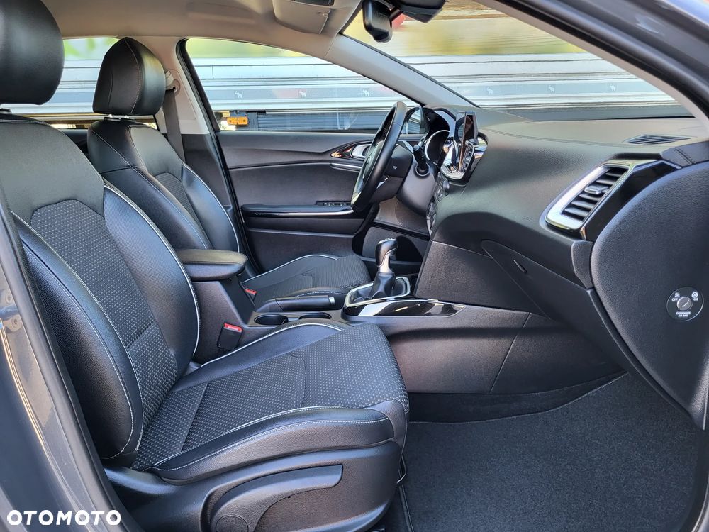 Kia Ceed 1.6 CRDi Edition 7 - 32