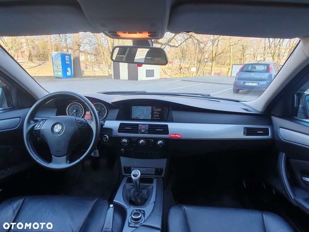 BMW Seria 5 - 35