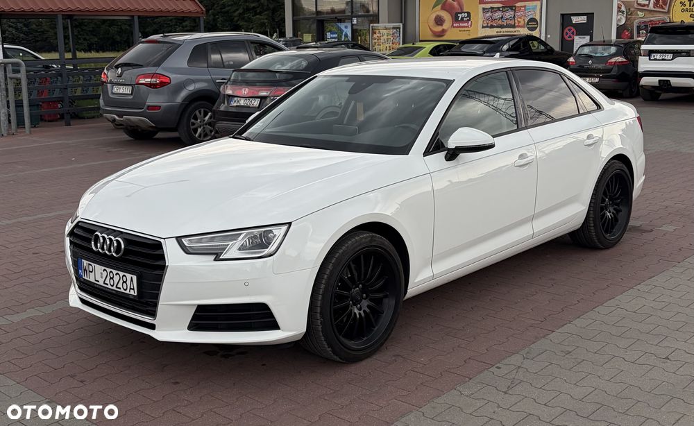 Audi A4 Limousine 35 TFSI S tronic - 1
